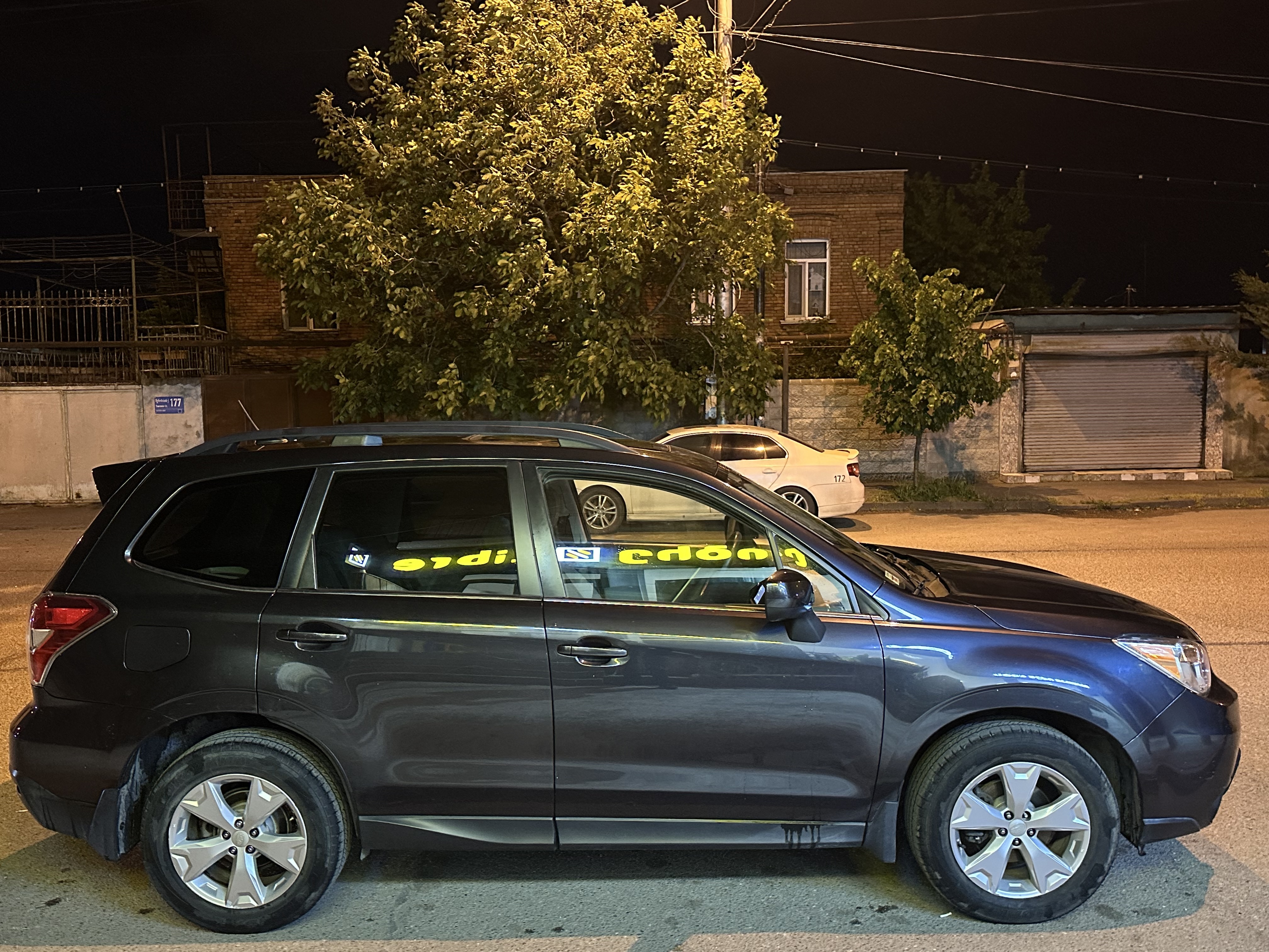 Subaru Forester 2014 — photo 2