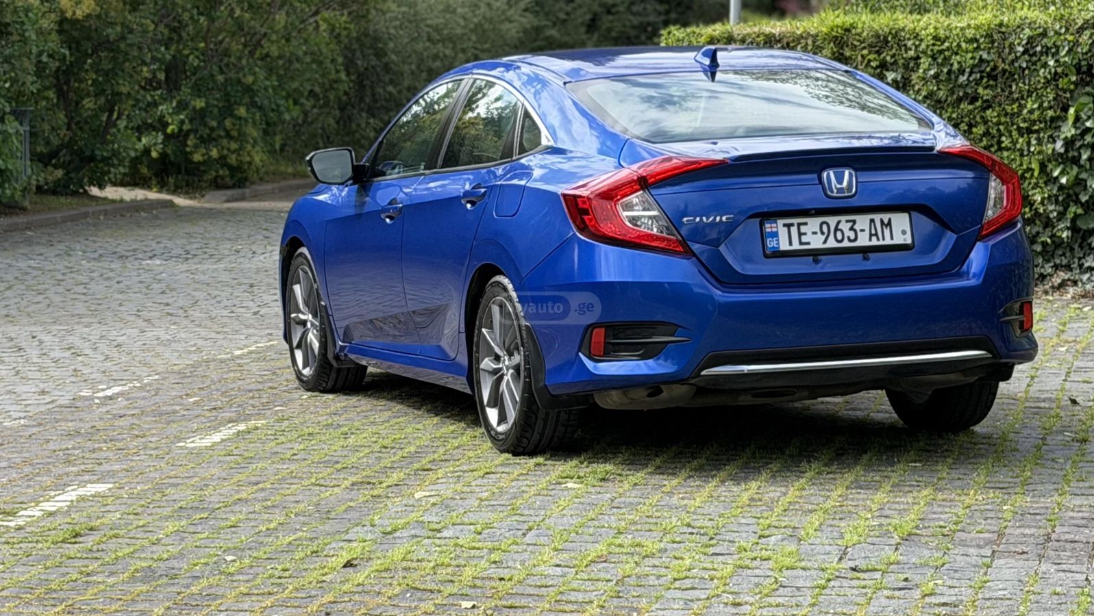 Honda Civic 2020 — photo 2