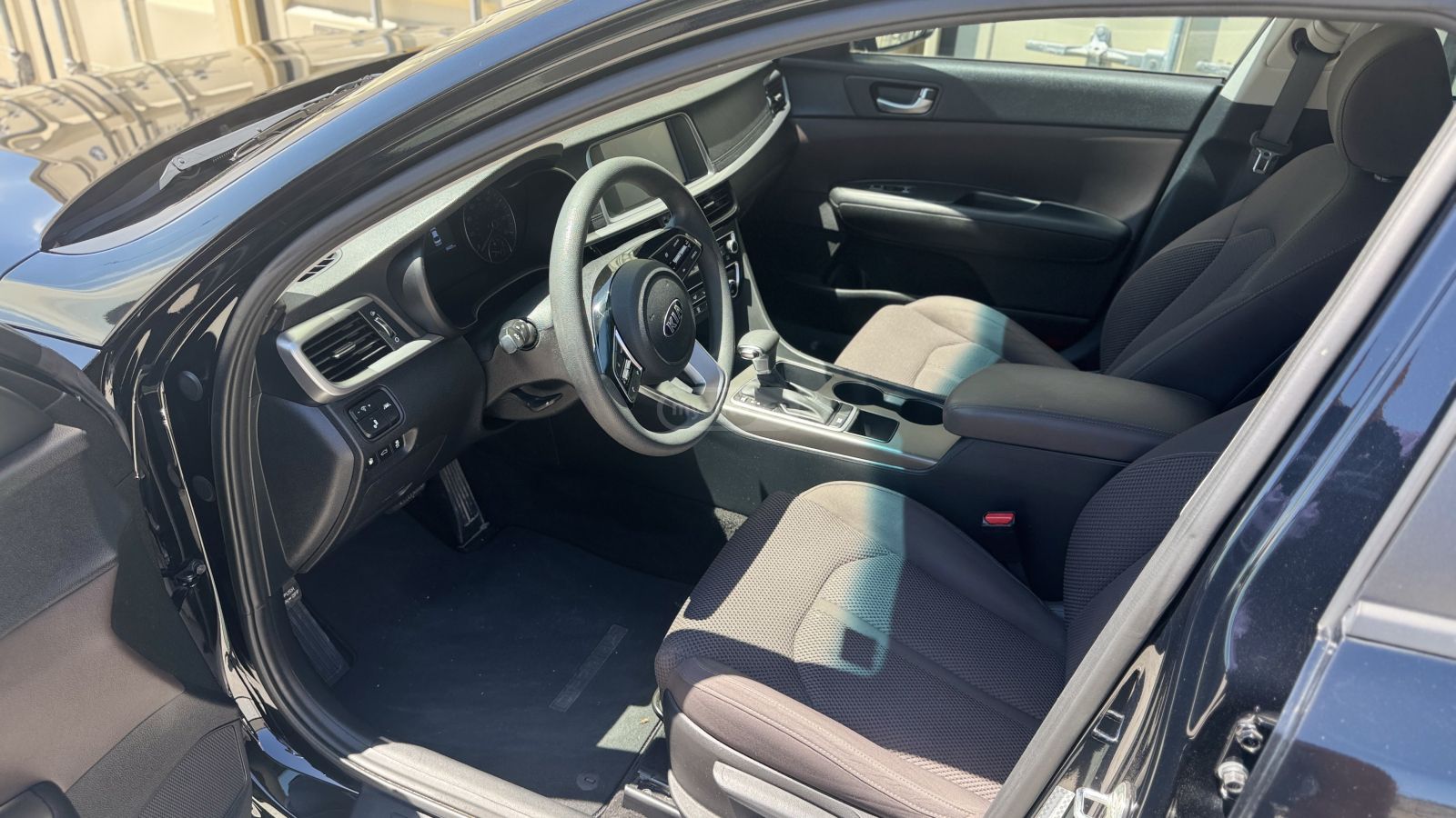 Kia Optima 2019 — photo 2