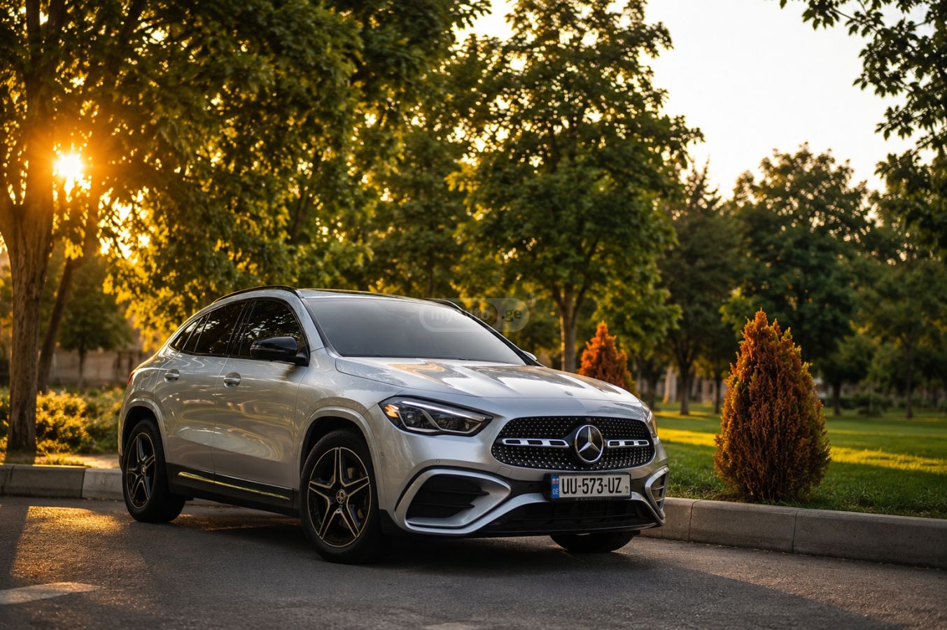 Mercedes-Benz GLA 200 2025 — photo 2