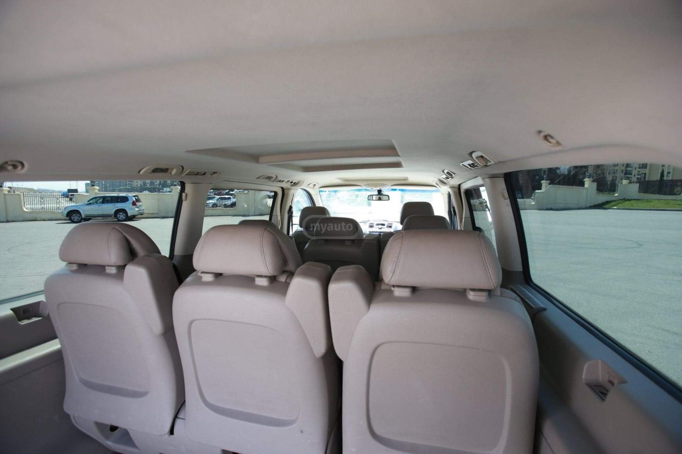 Mercedes-Benz Viano 2010 — photo 2