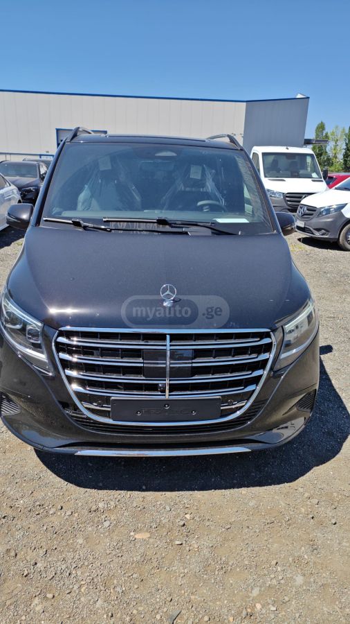 Mercedes-Benz V 300 2026 — photo 2
