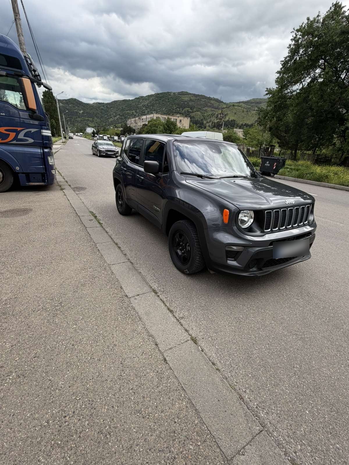 Jeep Renegade 2022 — photo 2