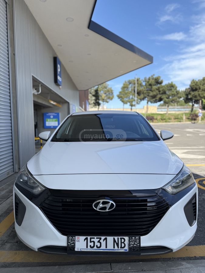 Hyundai Ioniq