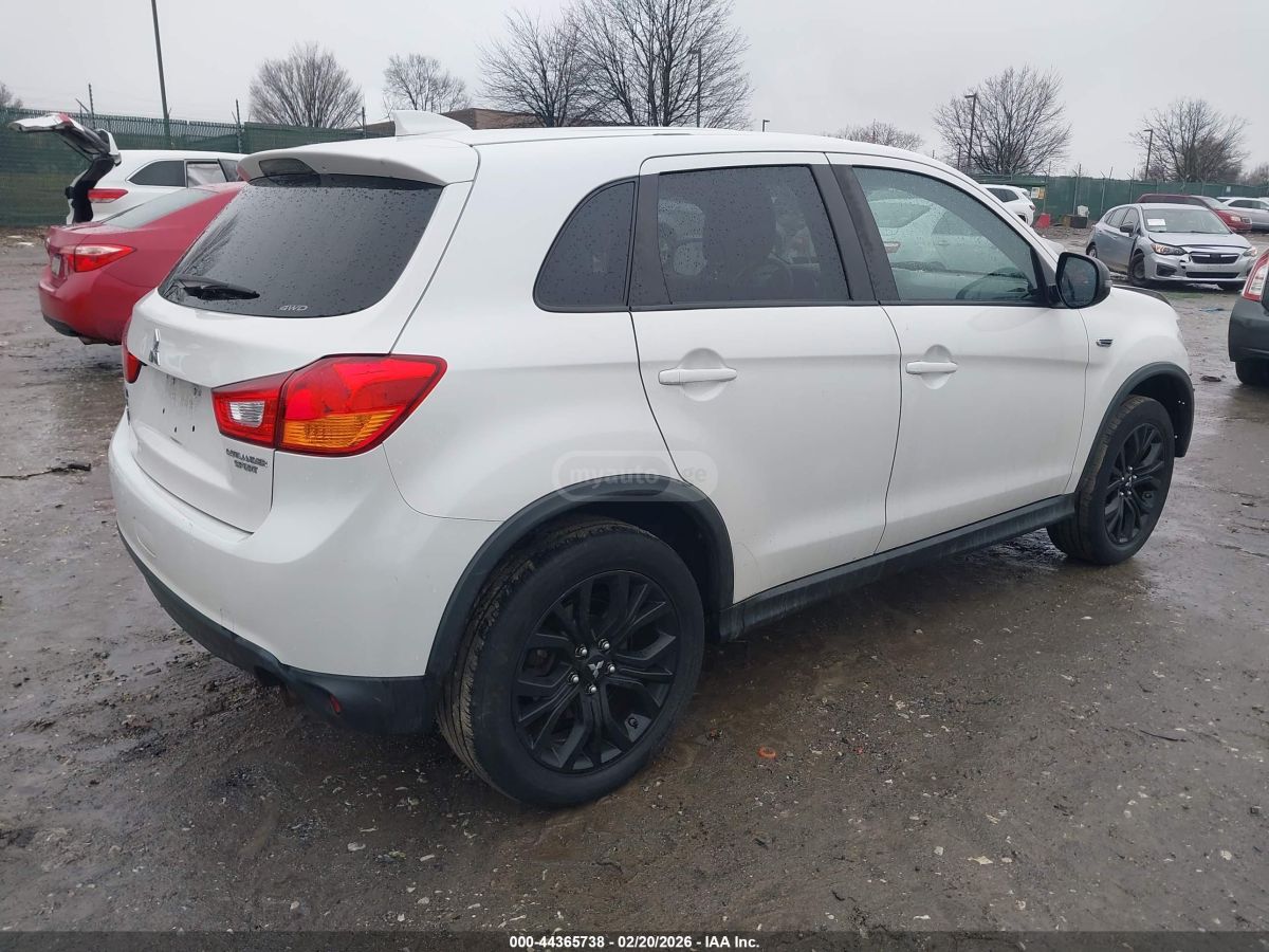Mitsubishi Outlander Sport