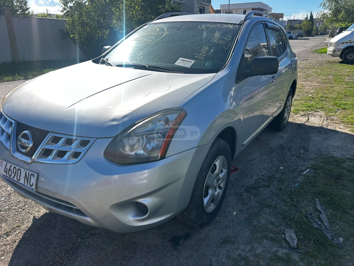 Nissan Rogue 2015 — photo 2