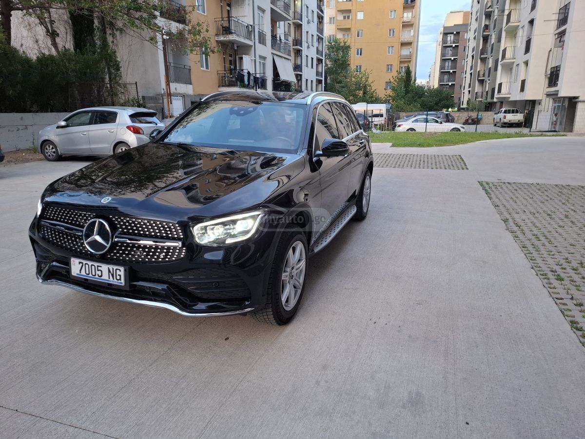 Mercedes-Benz GLC 300 2021 — photo 2