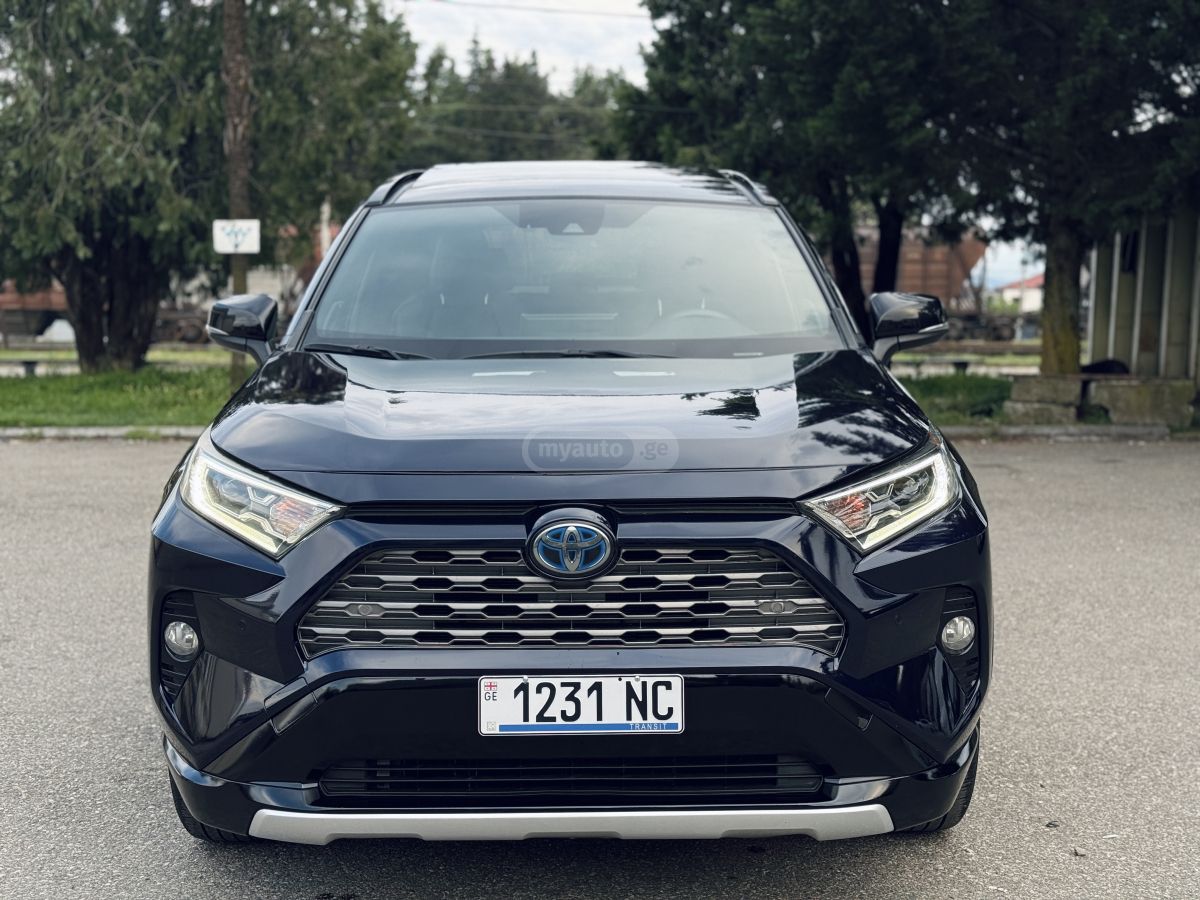 Toyota RAV 4 2020 — photo 2