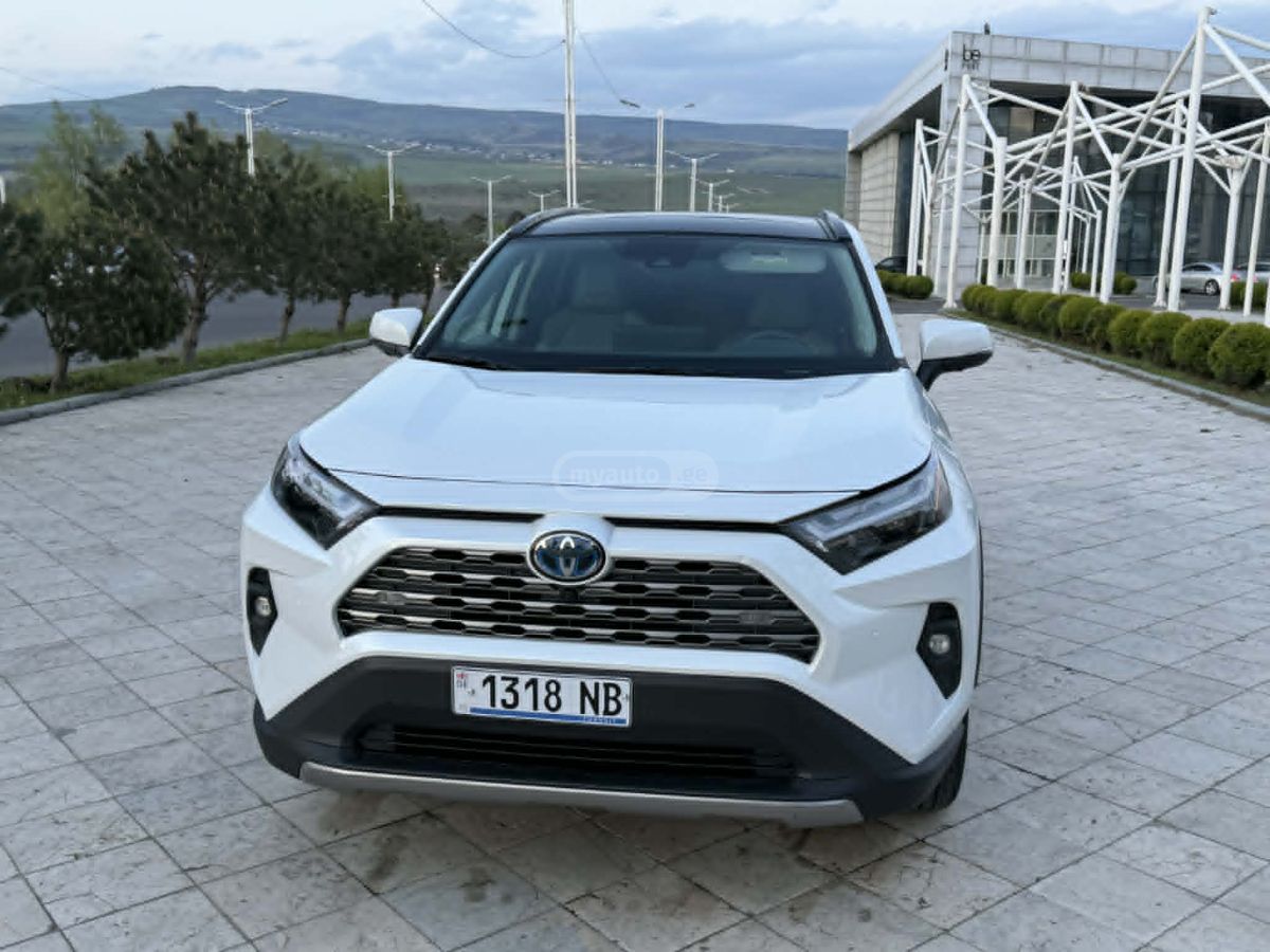 Toyota RAV 4 2024 — photo 2