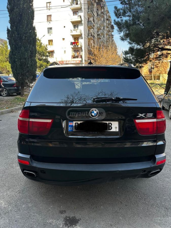 BMW X5 2008 — photo 2