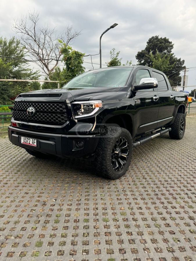 Toyota Tundra