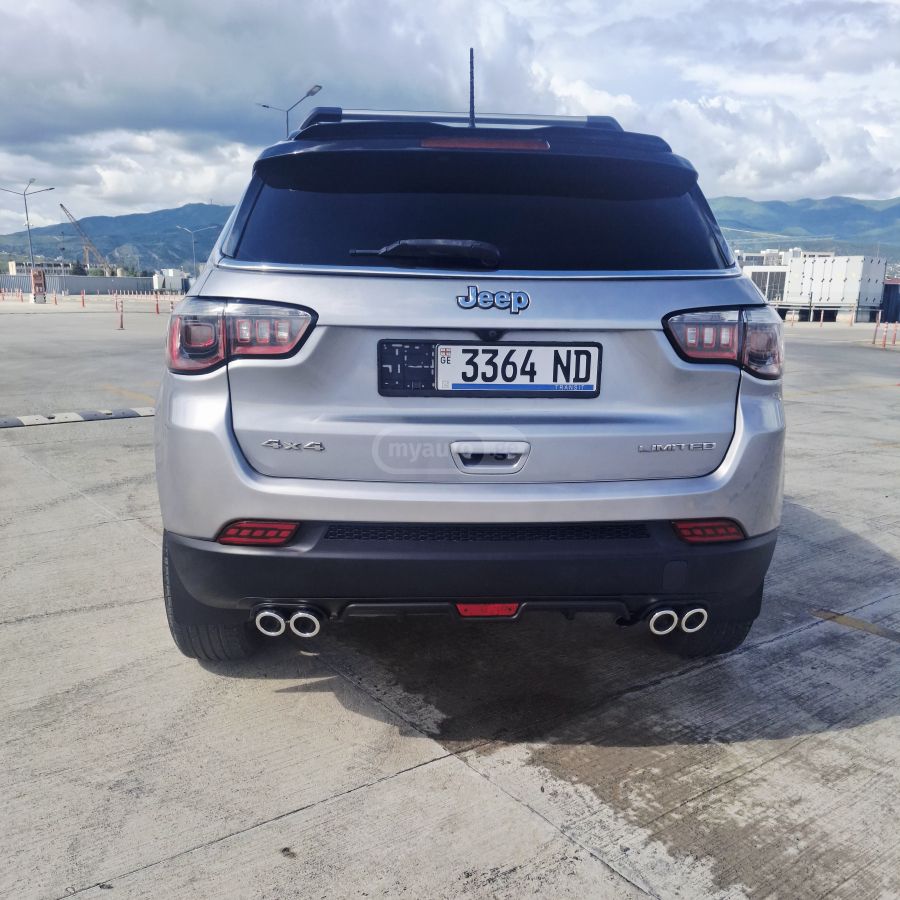 Jeep Compass 2018 — photo 2