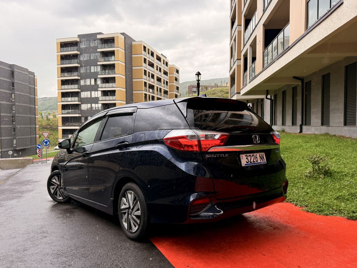 Honda Shuttle 2015 — photo 2