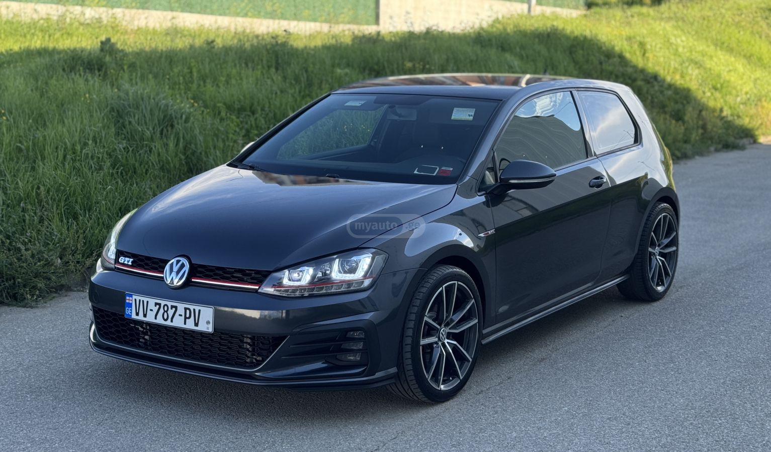 Volkswagen GTI 2015 — photo 2