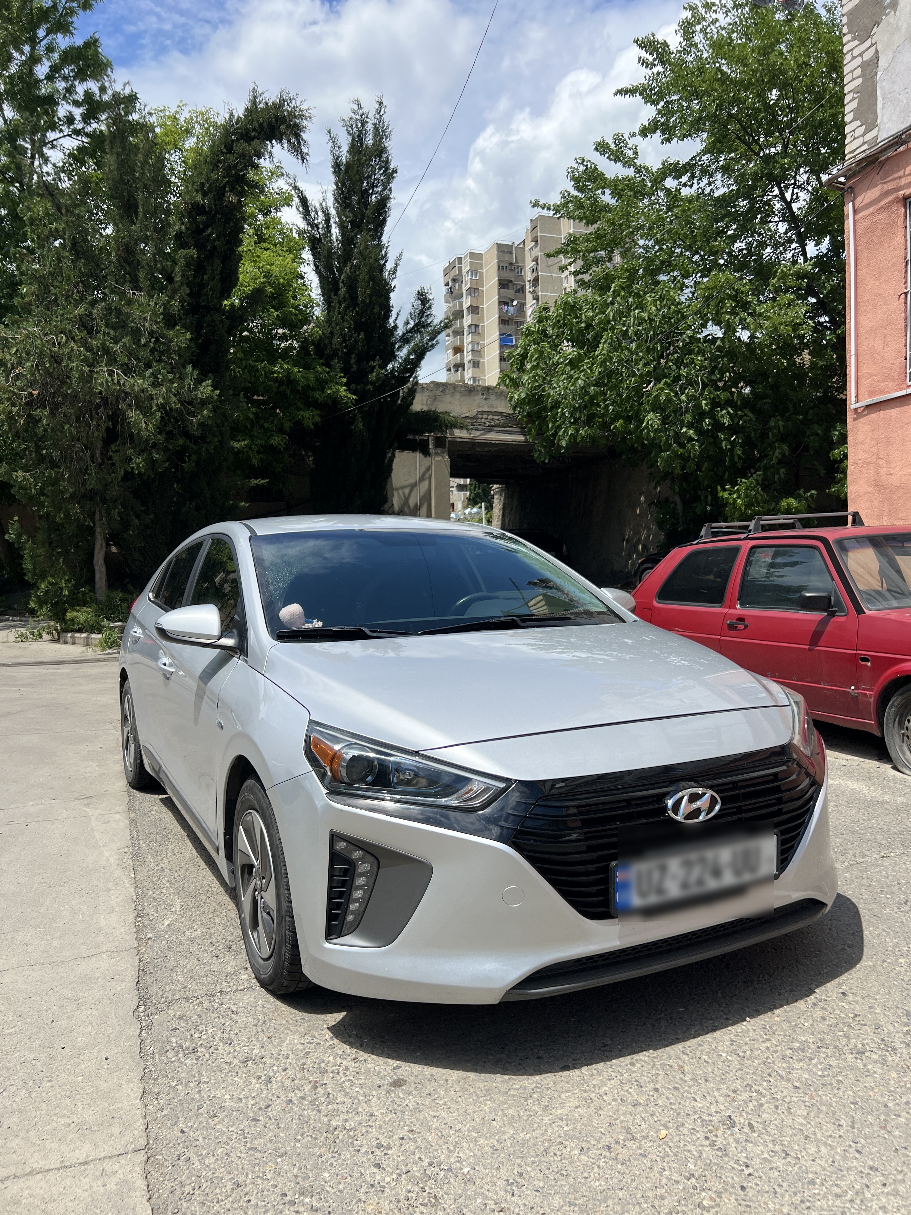 Hyundai Ioniq
