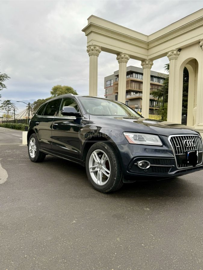 Audi Q5 2017 — photo 2