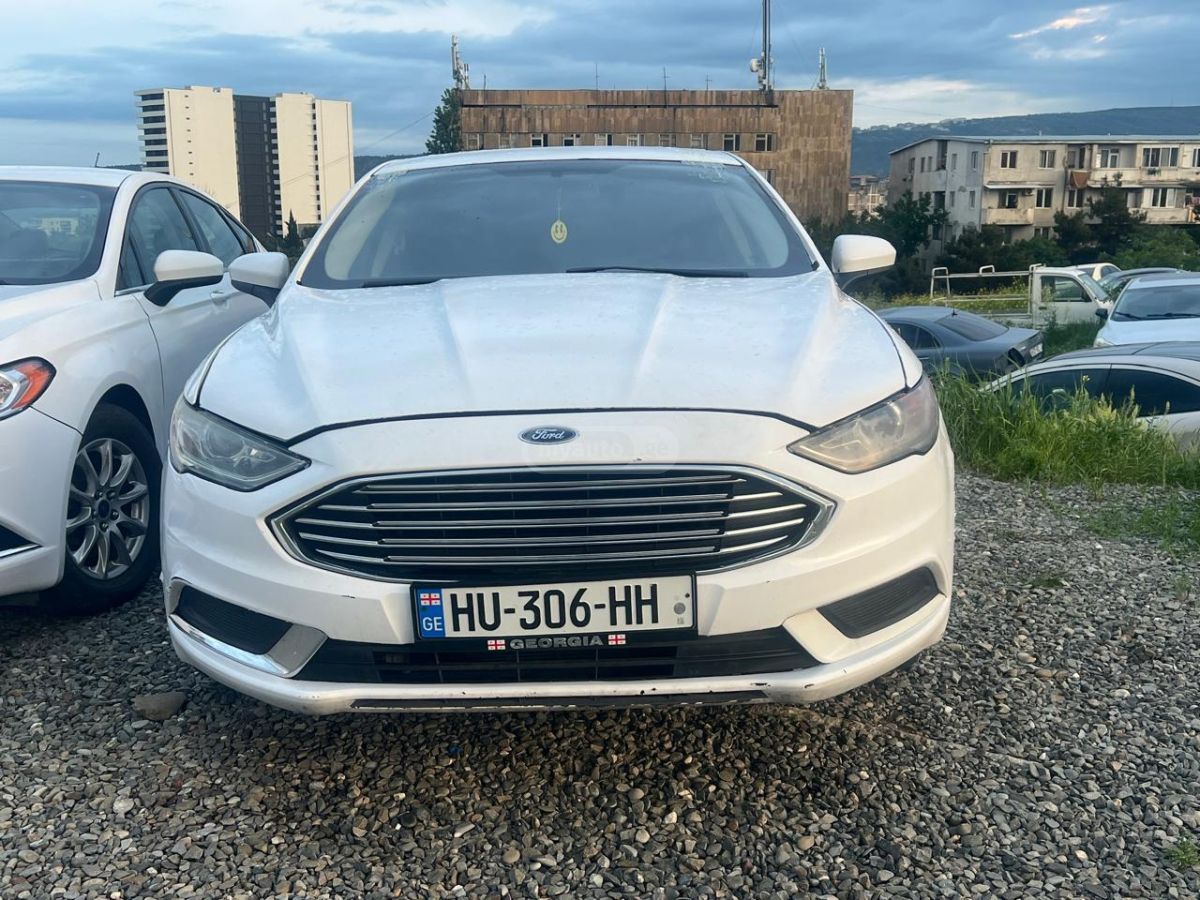 Ford Fusion 2017 — photo 2
