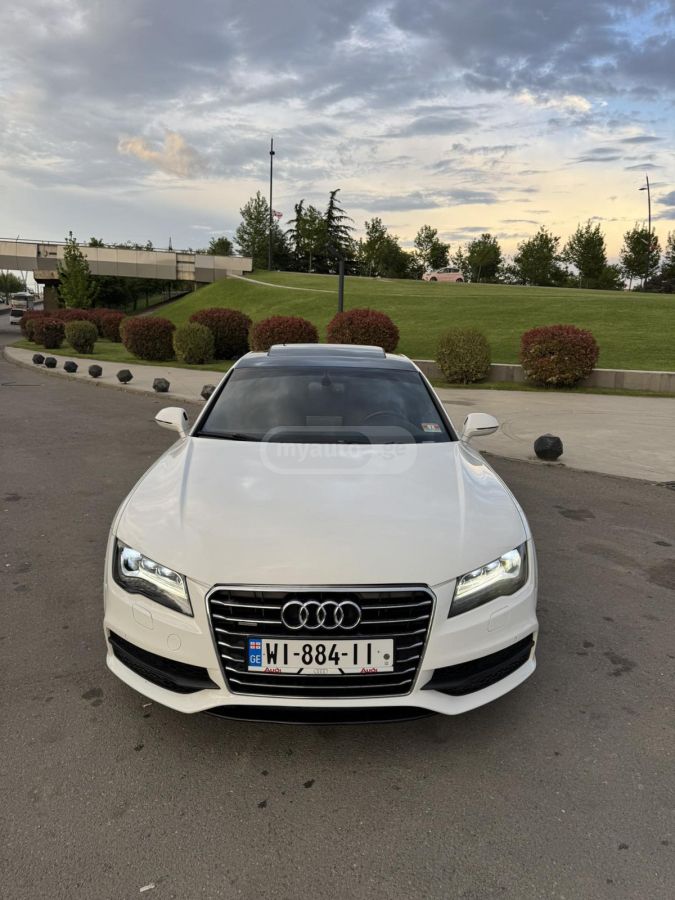 Audi A7 2013 — photo 2