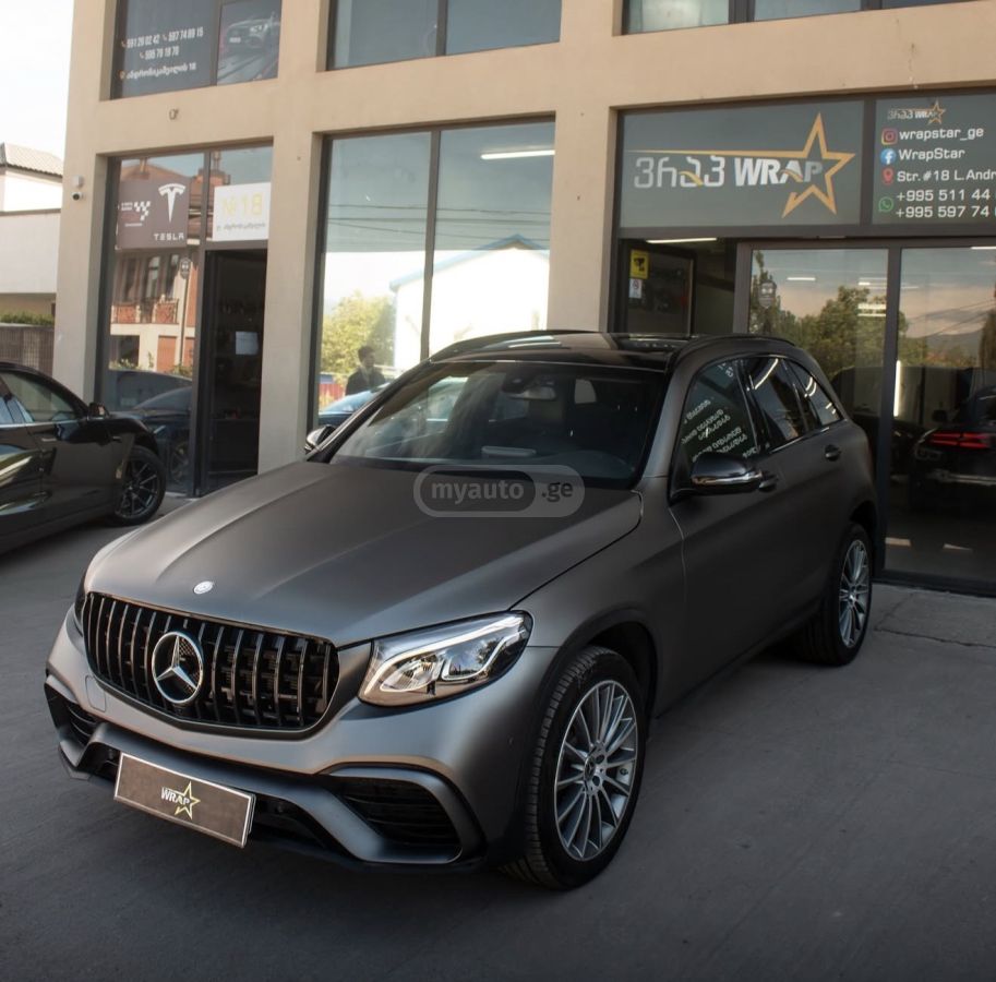 Mercedes-Benz GLC 300 2018 — photo 2