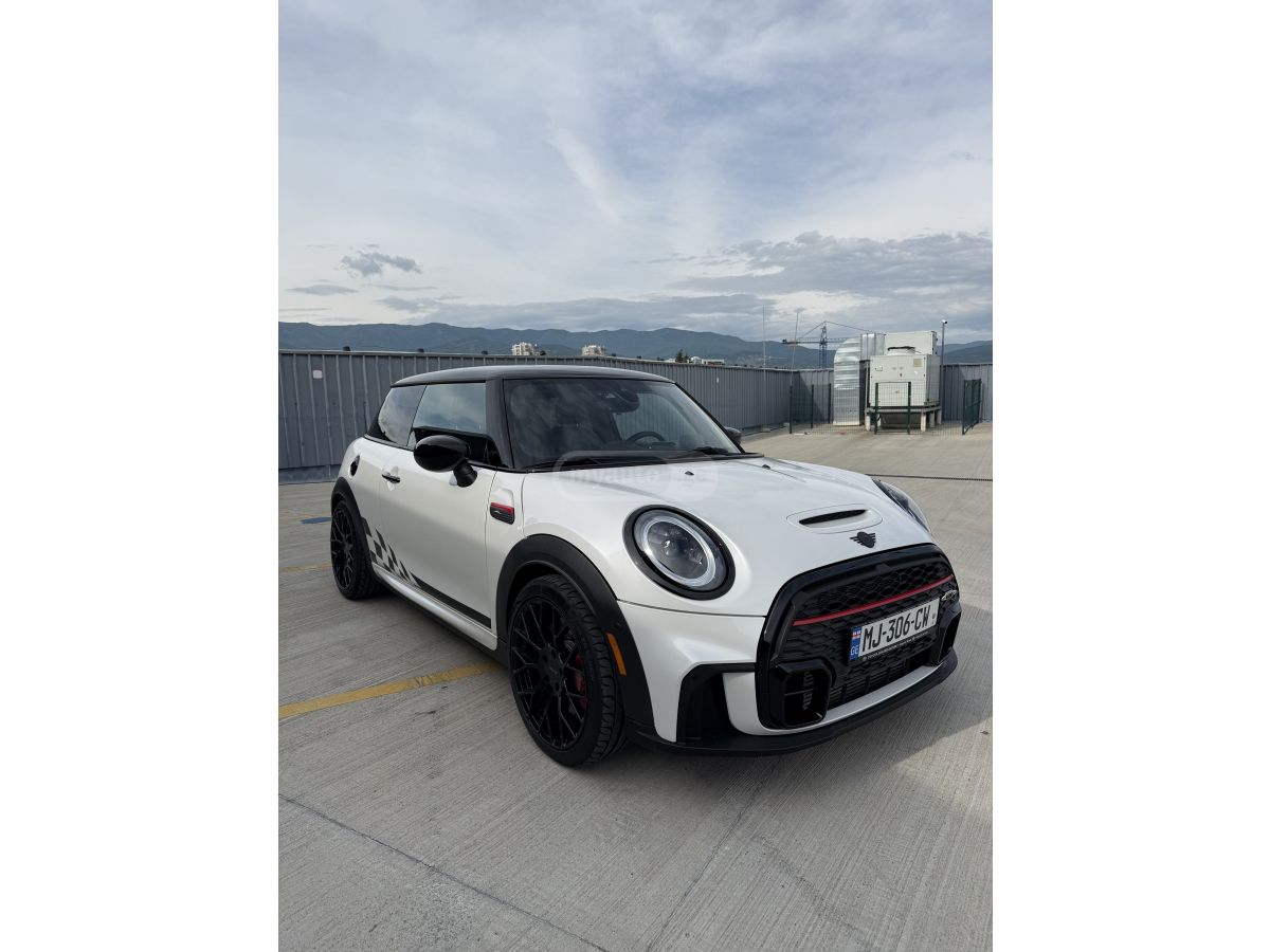 Mini Cooper 2022 — photo 2