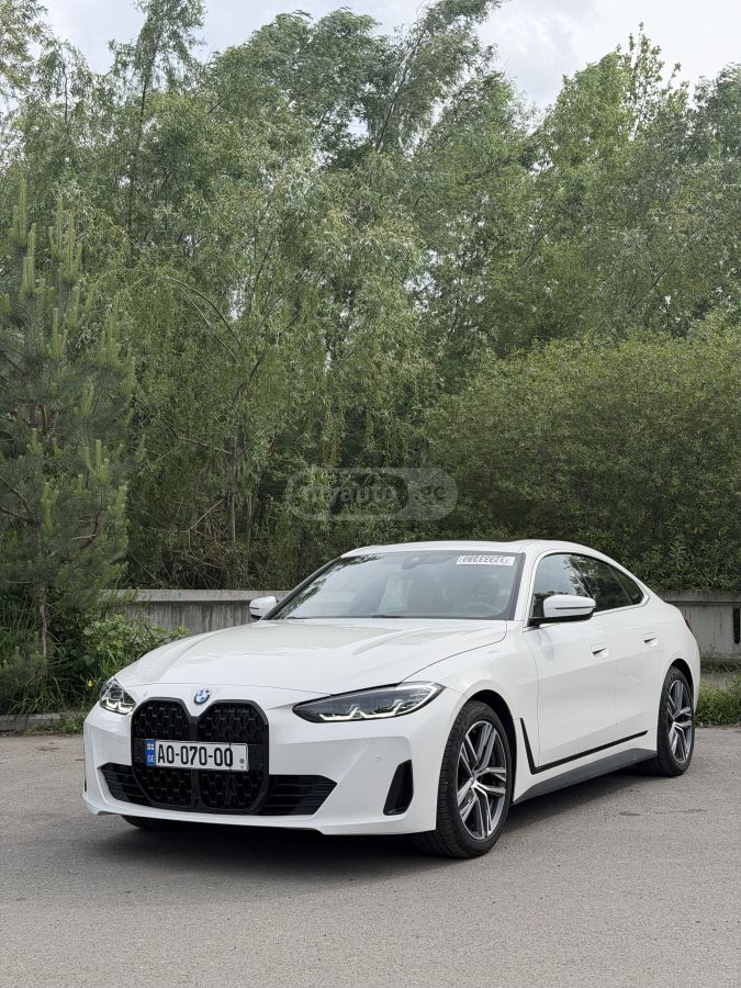 BMW 430 2024 — photo 2