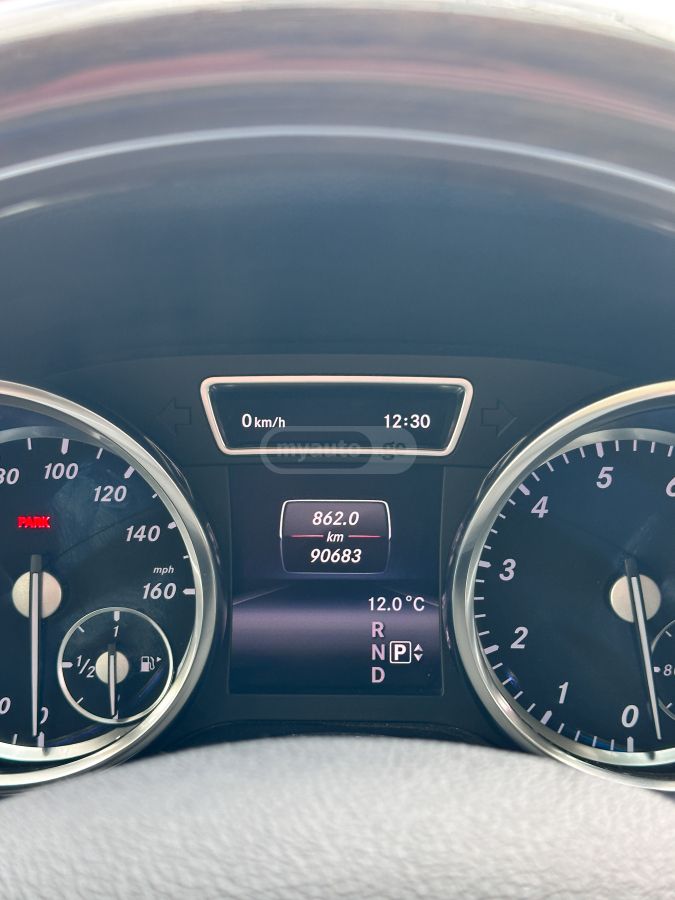 Mercedes-Benz ML 350 2015 — photo 2