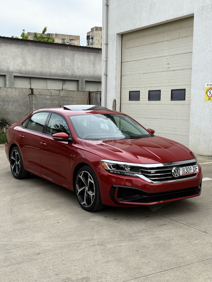 Volkswagen Passat 2020 — photo 2