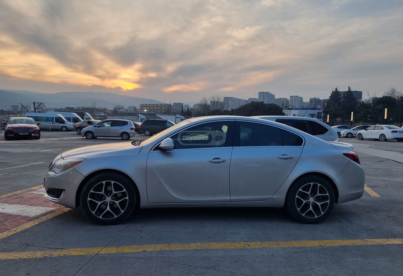 Opel Insignia 2017 — photo 2