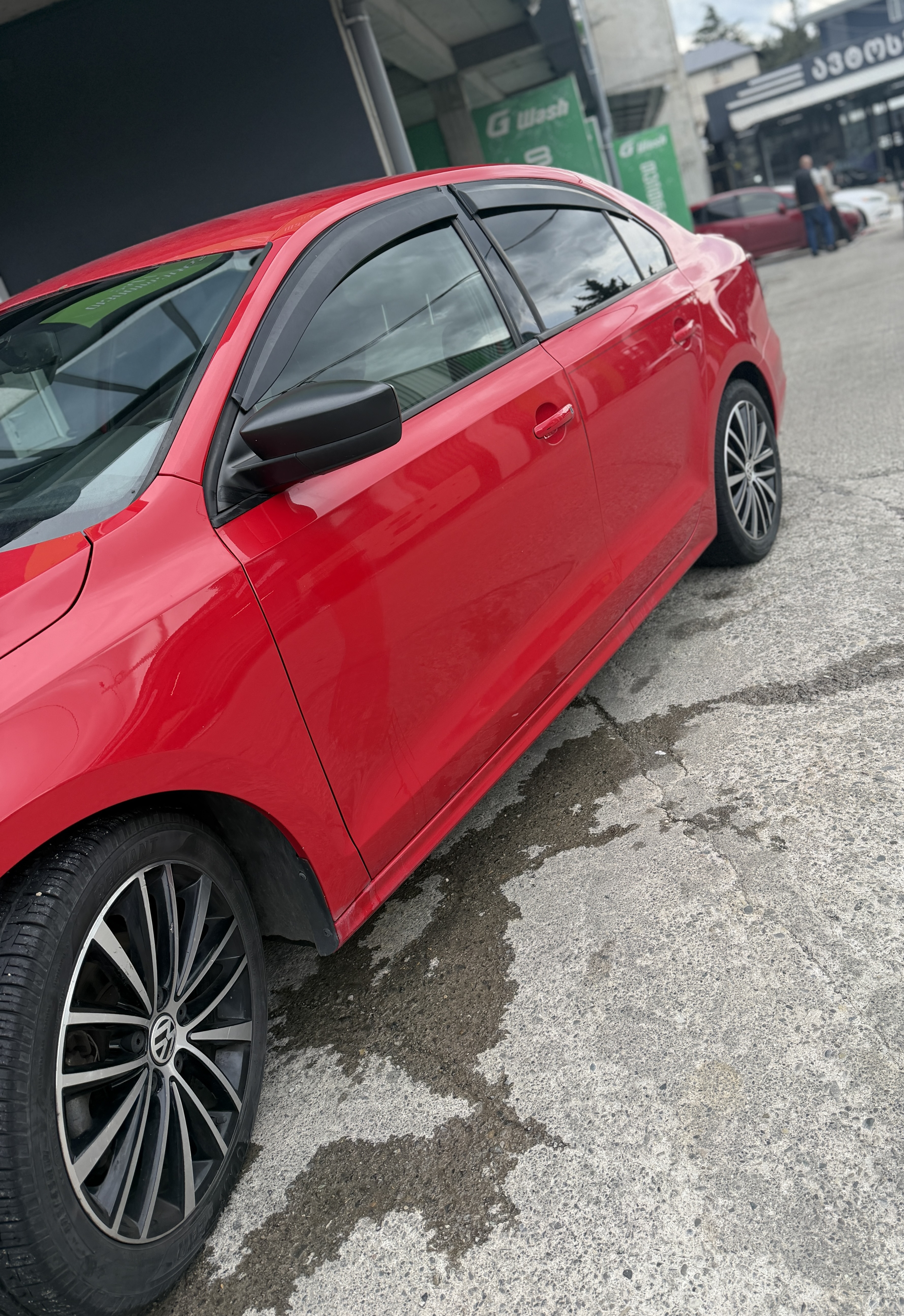 Volkswagen Jetta 2014 — photo 2