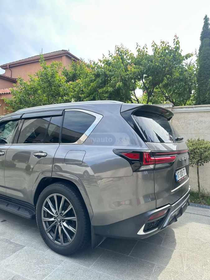 Lexus LX 600 2021 — photo 2