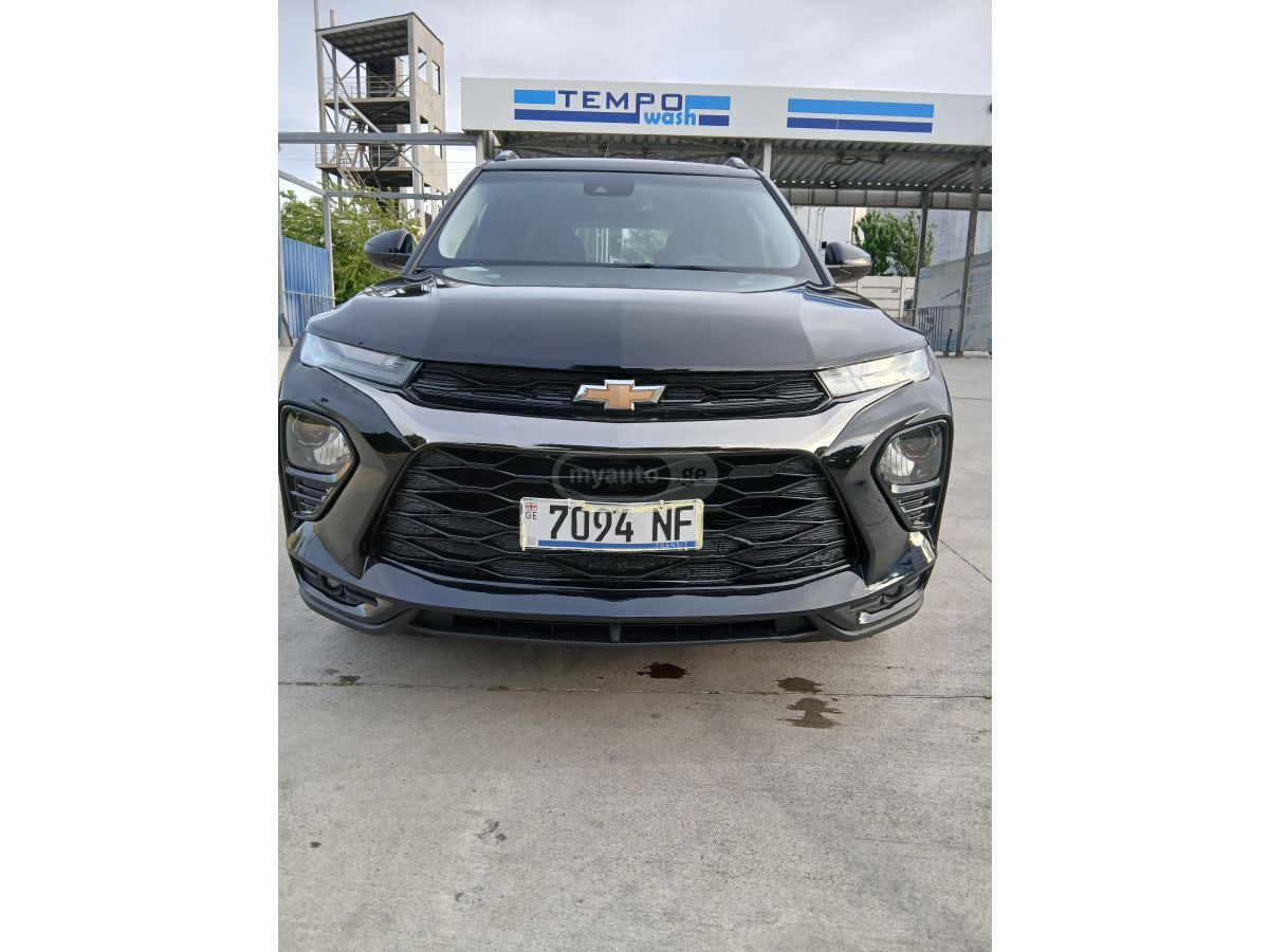 Chevrolet Trailblazer 2022 — photo 2