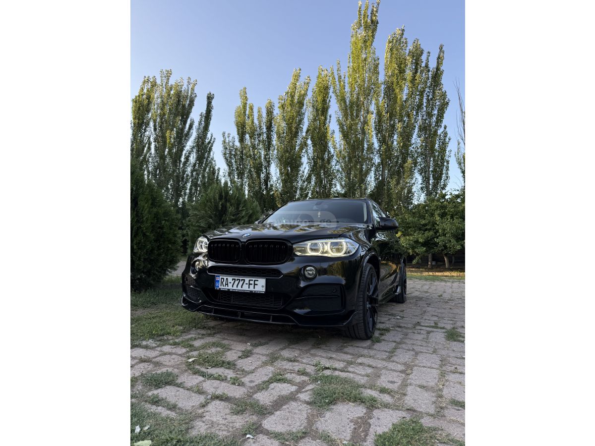 BMW X5 2014 — photo 2