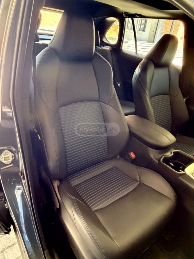 Toyota RAV 4 2024 — photo 2
