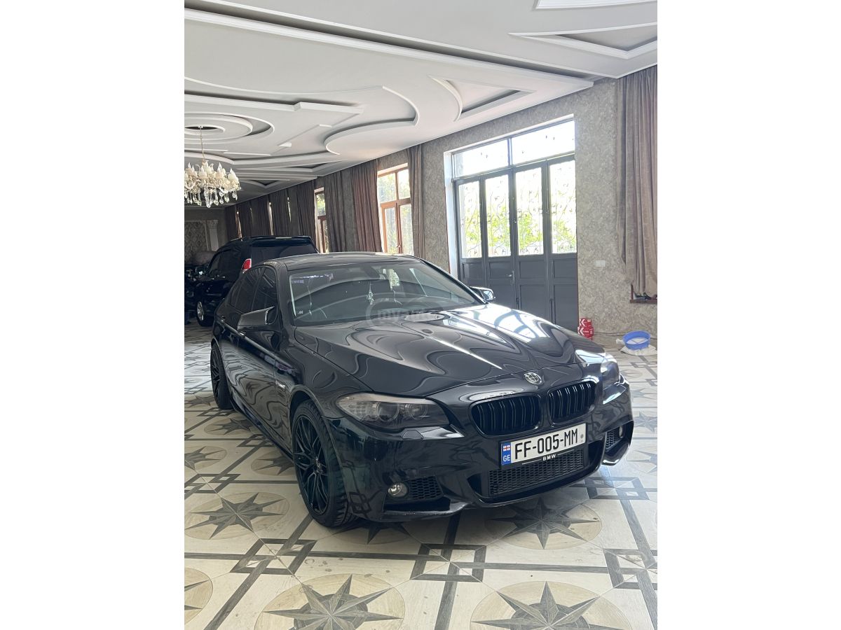 BMW 528