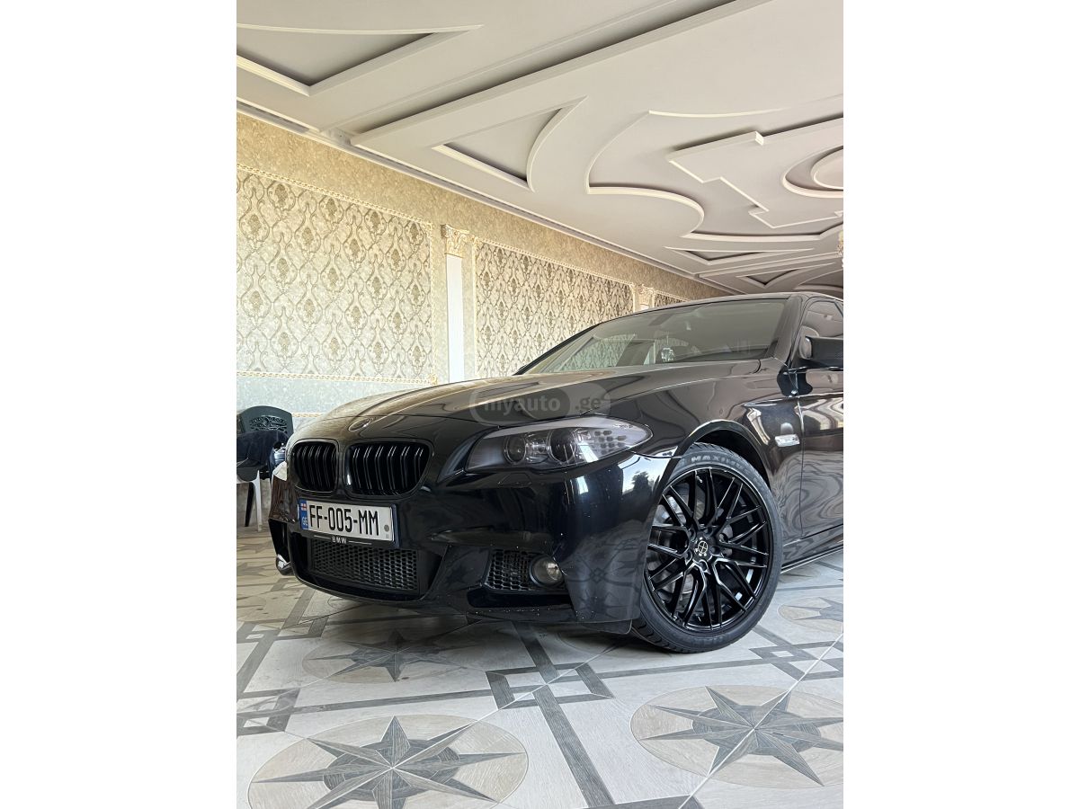 BMW 528 2012 — photo 2