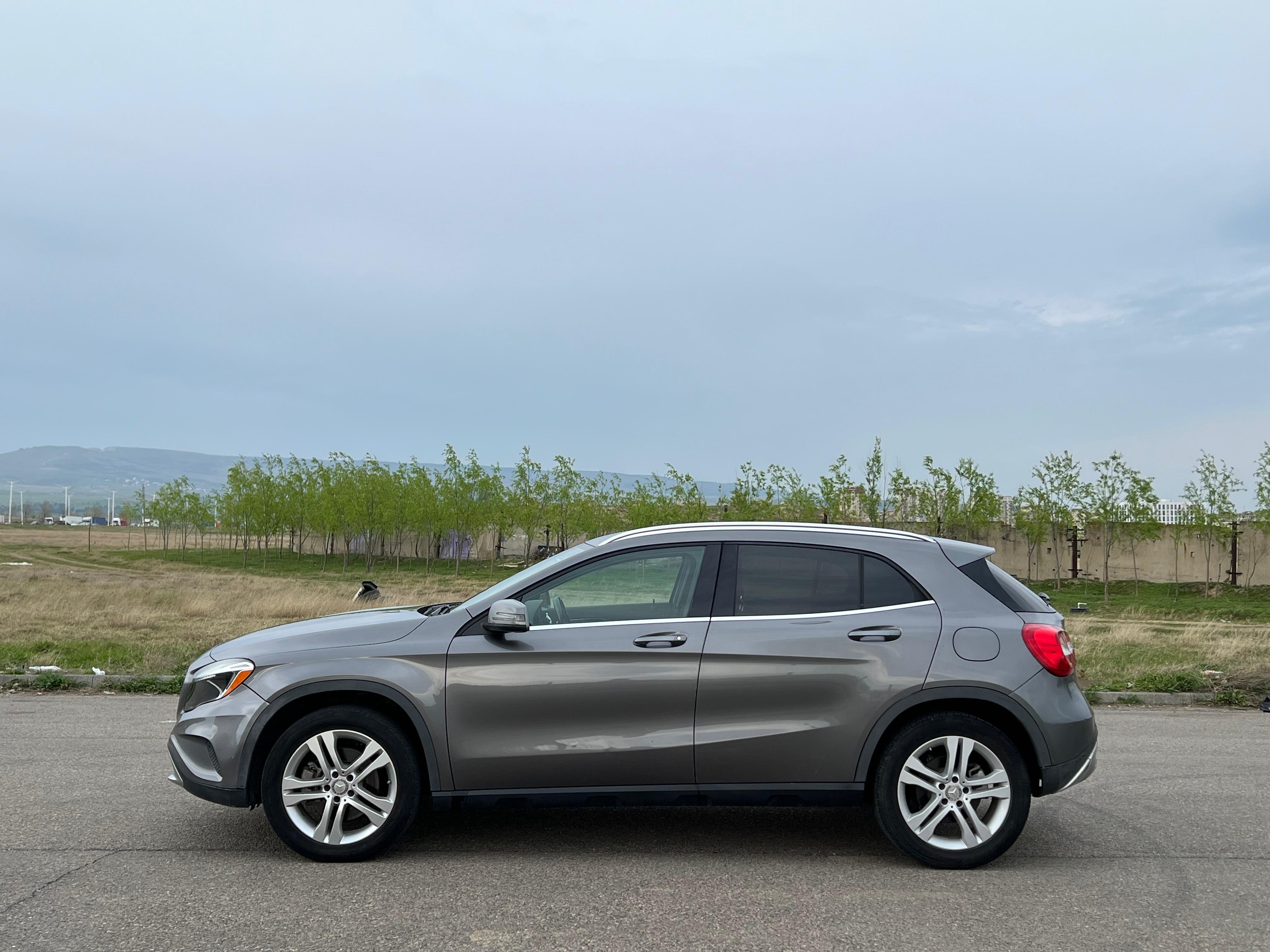 Mercedes-Benz GLA 250 2014 — photo 2
