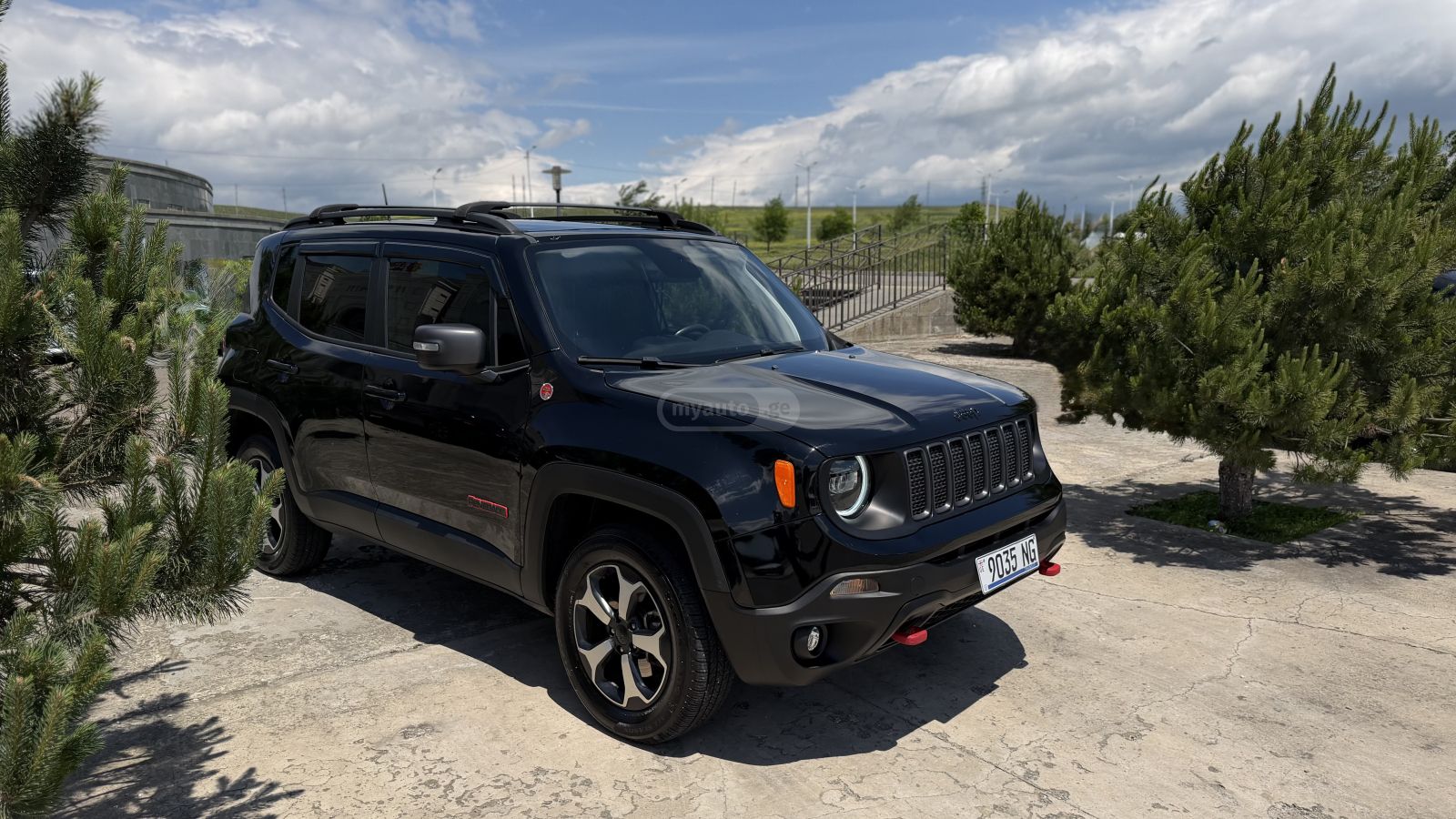 Jeep Renegade 2020 — photo 2