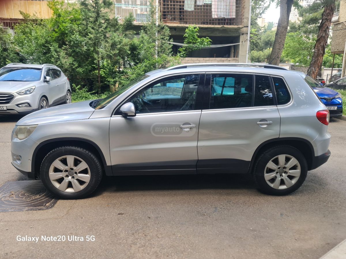 Volkswagen Tiguan 2007 — photo 2