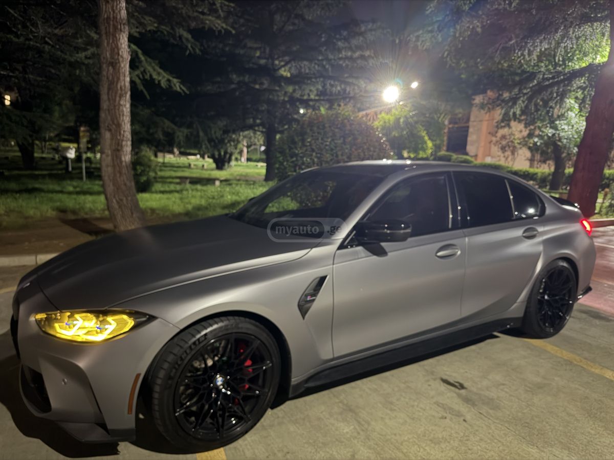 BMW M3 2023 — photo 2