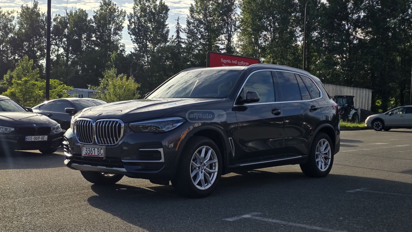 BMW X5 2022 — photo 2