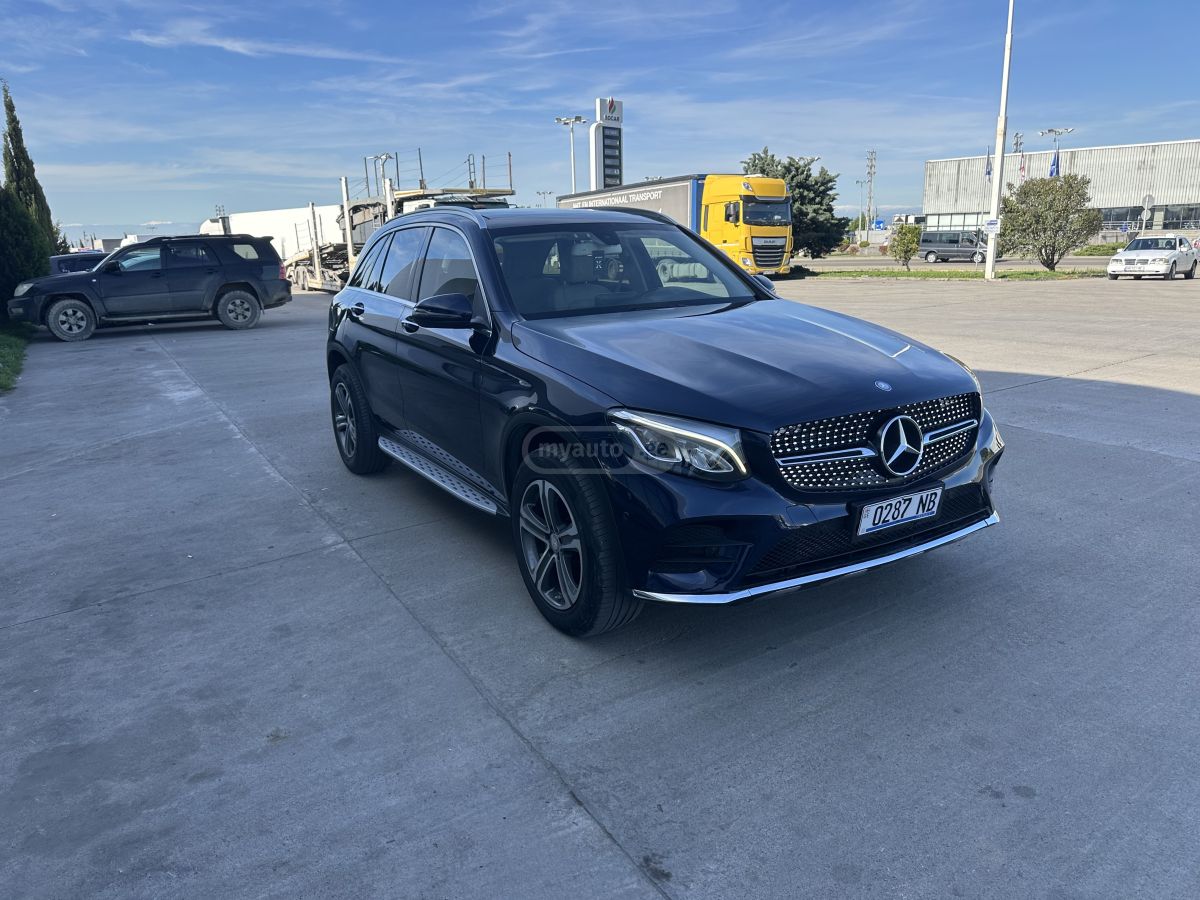 Mercedes-Benz GLC 300