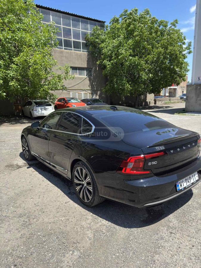 Volvo S90 2023 — photo 2