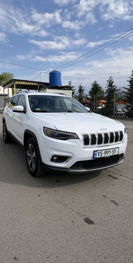 Jeep Cherokee