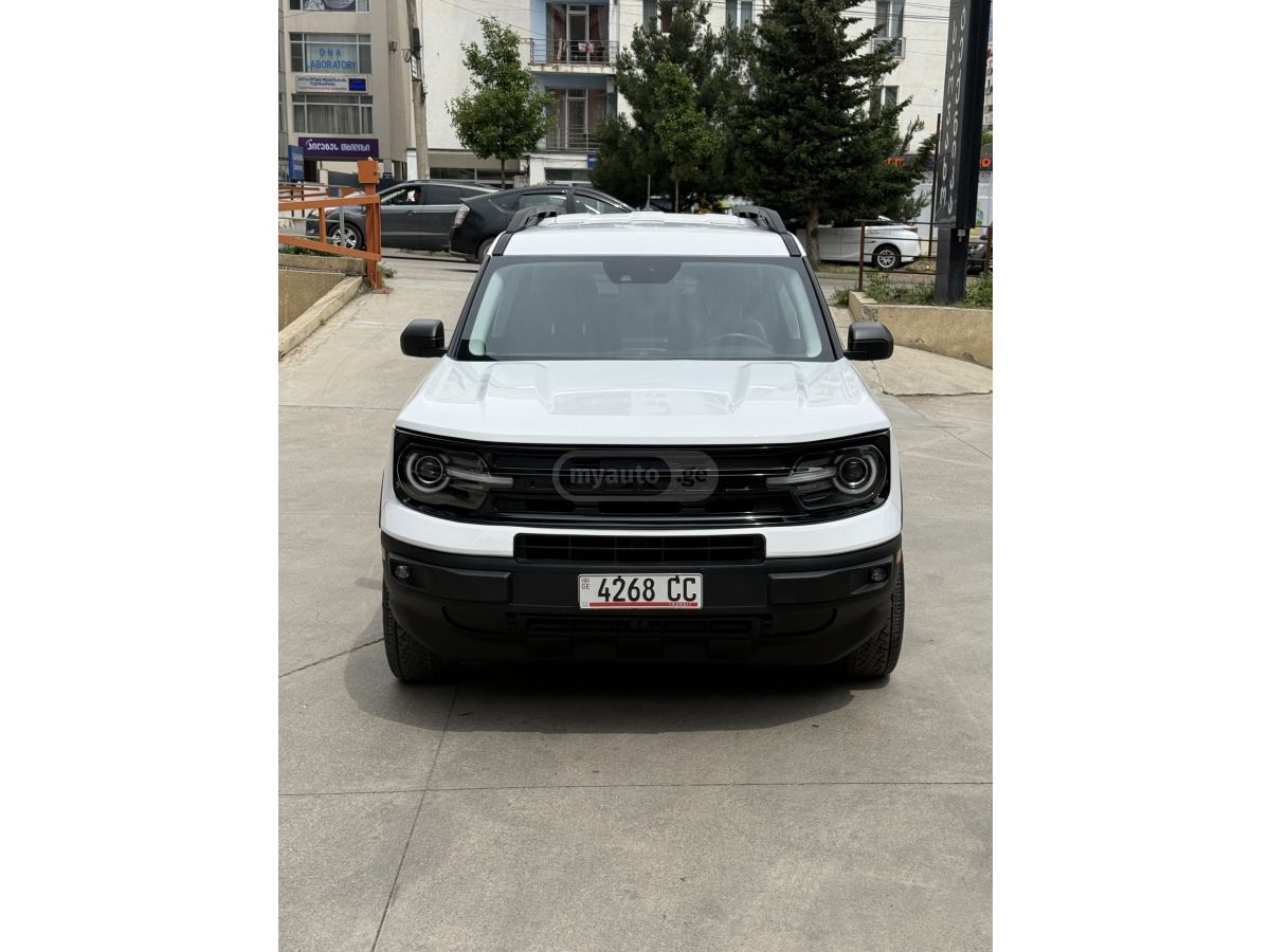 Ford Bronco Sport 2023 — photo 2