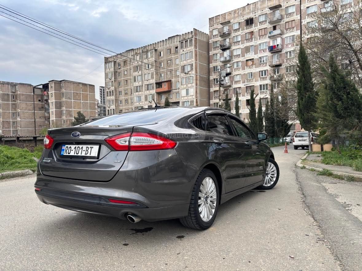 Ford Fusion 2015 — photo 2