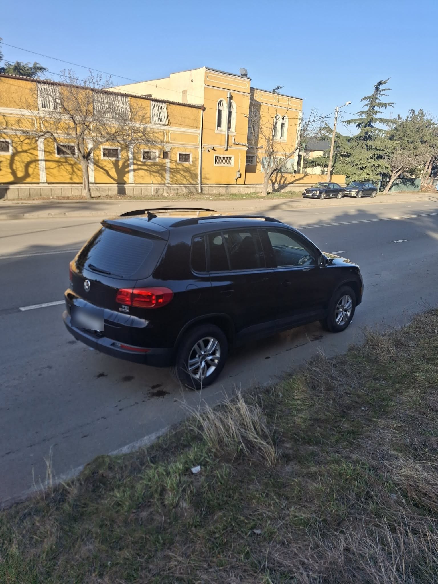 Volkswagen Tiguan 2017 — photo 2