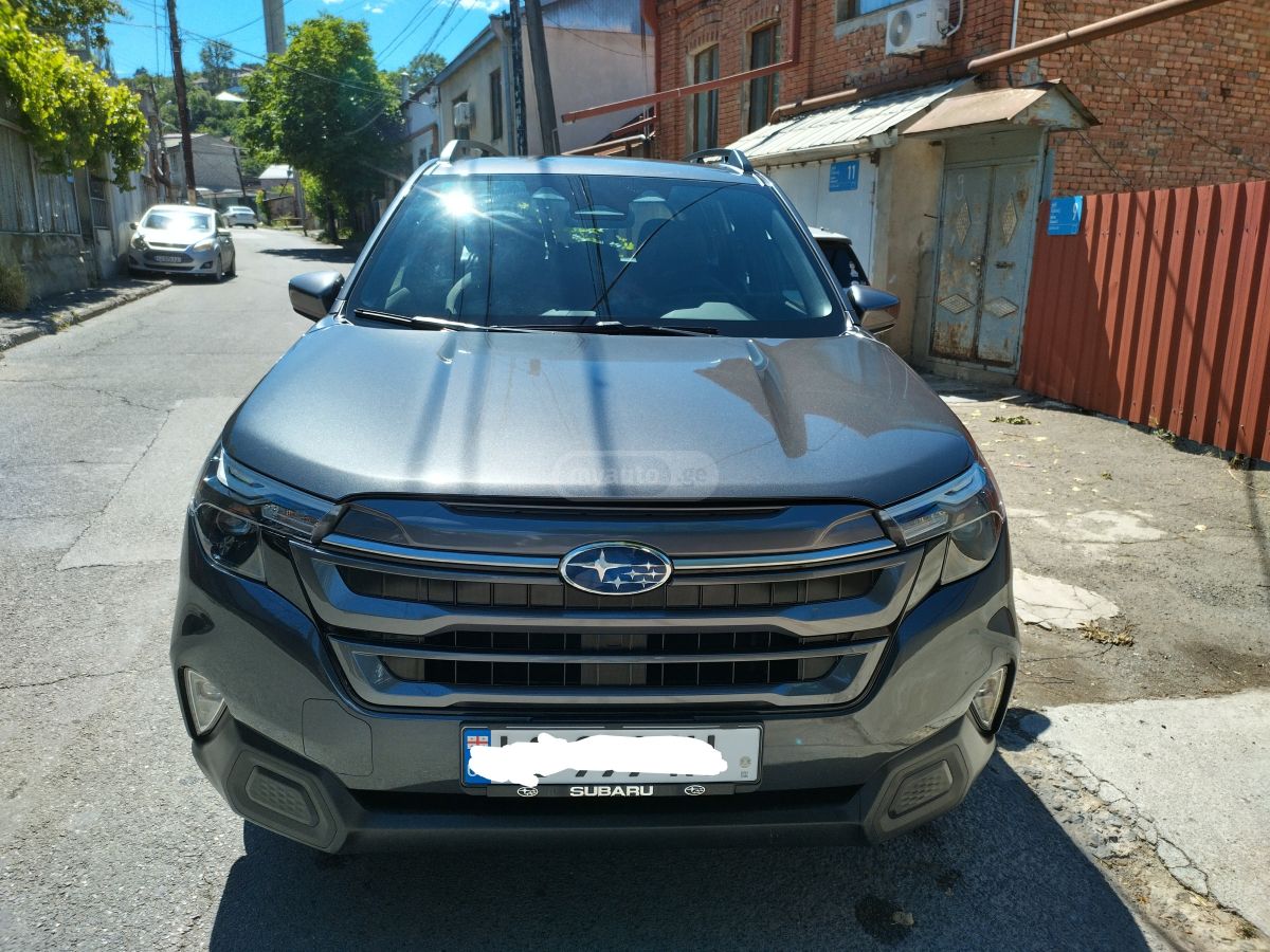 Subaru Forester 2025 — photo 2