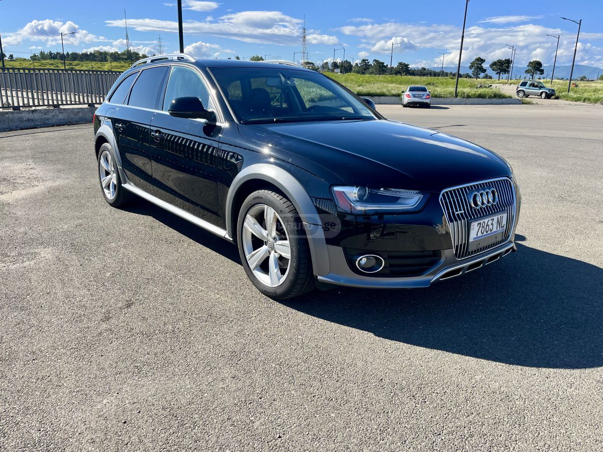 Audi allroad 2015 — photo 2