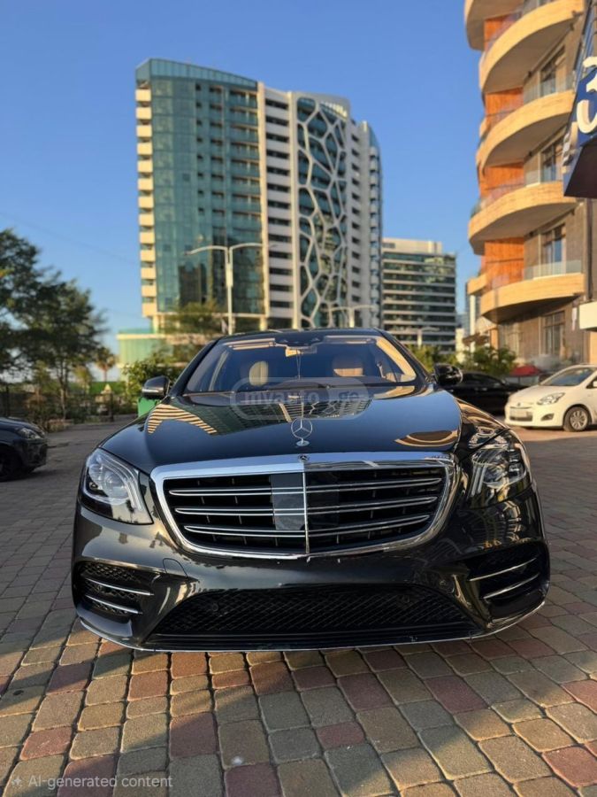 Mercedes-Benz S 560 2018 — photo 2