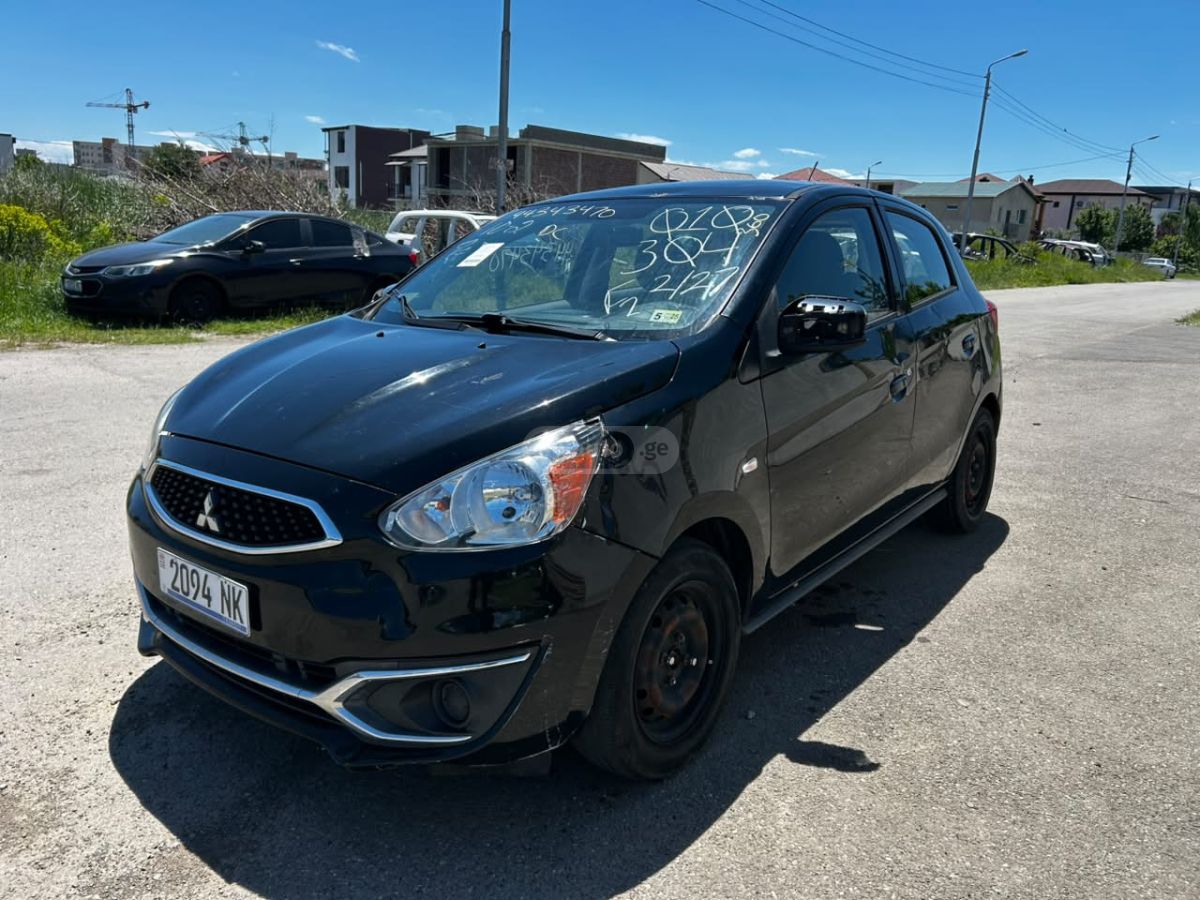 Mitsubishi Mirage 2018 — photo 2